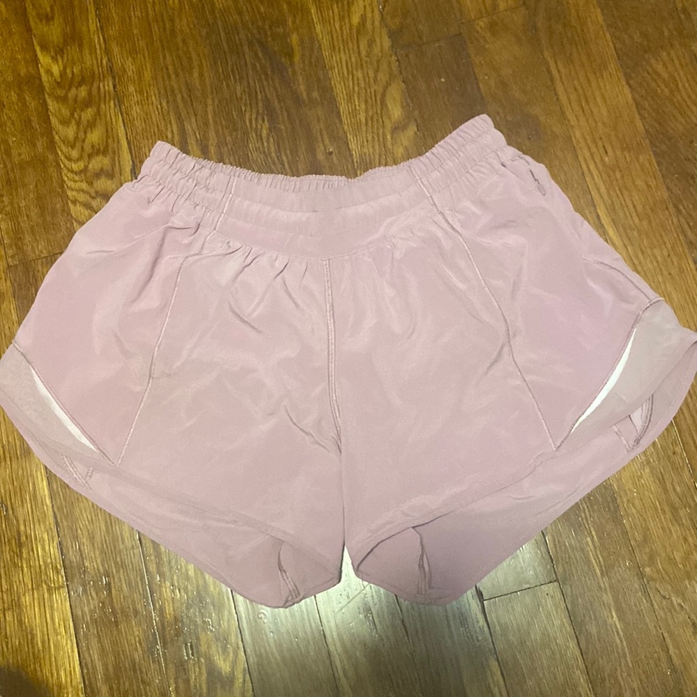 Lululemon hotty hot shorts